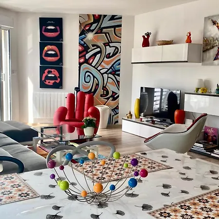 Apartment La Seine En Couleurs